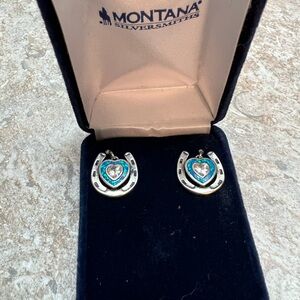 Horseshoe dangling earrings